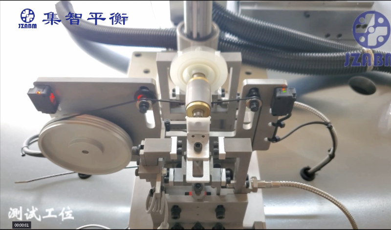 轉(zhuǎn)子全自動(dòng)平衡機(jī)
