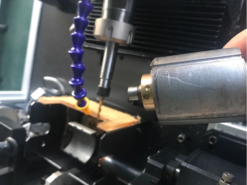 無刷鉆銑全自動平衡機